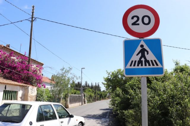 Senda de Granada solicita controles de velocidad a 20km/h por la falta de aceras - 1, Foto 1