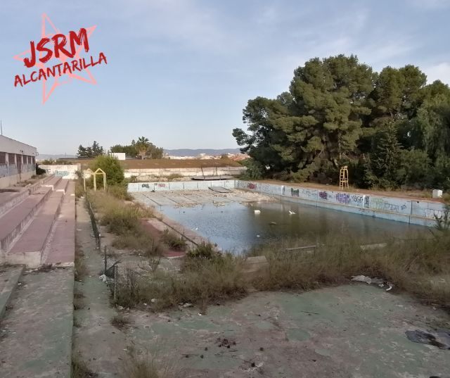Juventudes Socialistas de Alcantarilla recoge firmas a favor de la piscina de verano - 2, Foto 2