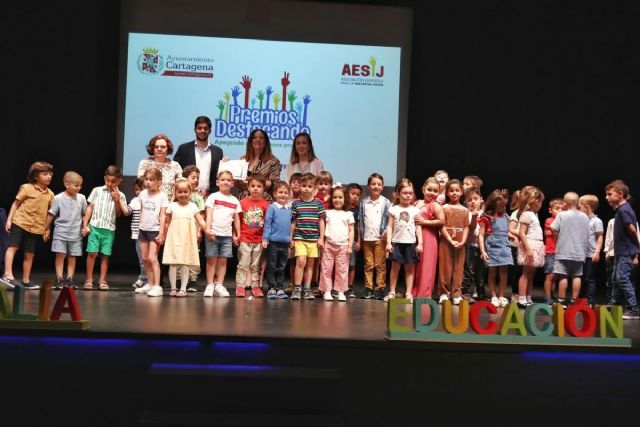 La 1ª Gala Destacando da visibilidad a proyectos innovadores en el ámbito de la Educación - 1, Foto 1