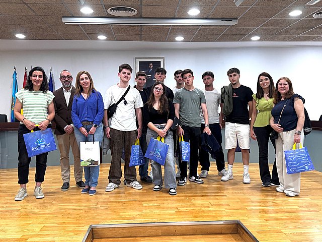 Recepción en el Ayuntamiento a un grupo de estudiantes portugueses - 1, Foto 1