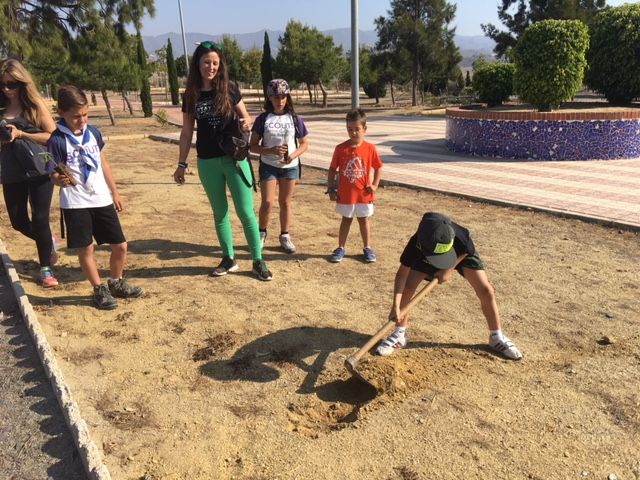 Los scouts repoblaron el Jardín del Hornillo con árboles de Moratalla - 3, Foto 3
