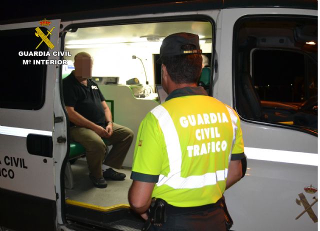 La Guardia Civil detiene a un conductor por circular 11 kilómetros en sentido contrario en autovía - 2, Foto 2