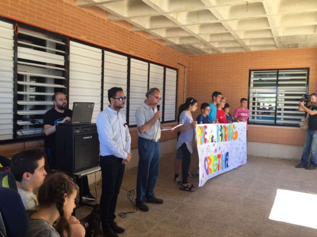 Solidaridad con la profesora del Primitiva López asesinada en Torre Pacheco - 1, Foto 1