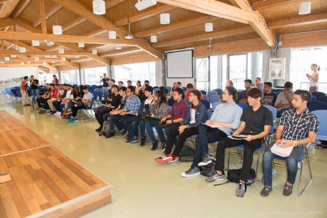 Veinte estudiantes de Singapur estudiarán telecomunicaciones y gestión deportiva durante dos semanas en Cartagena - 5, Foto 5
