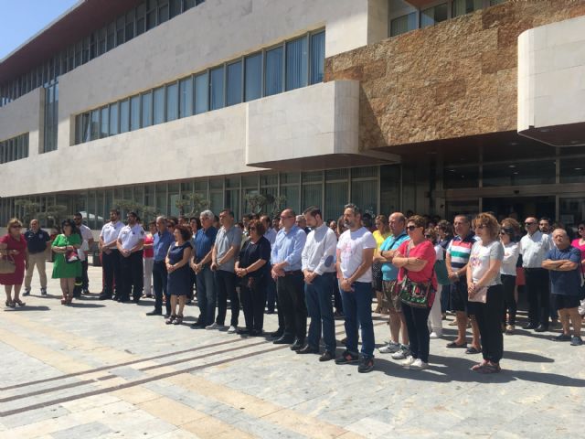 Día de luto oficial y minuto de silencio en San Javier por la muerte de Manuel Leal, que fue concejal del Ayuntamiento - 3, Foto 3