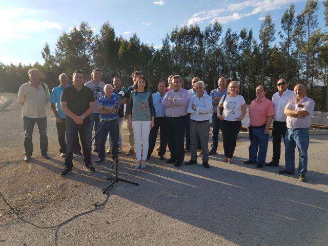 Comienza a funcionar una instalación fotovoltaica que producirá energía para bombardear agua al embalse de la Comunidad de Regantes de Los Olmos de Bullas - 1, Foto 1