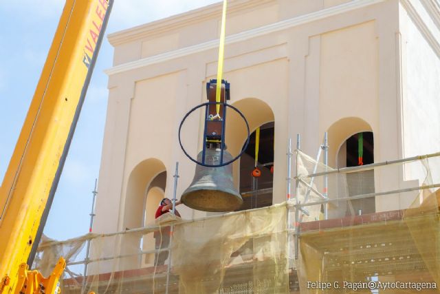 Las campanas de Santa María de Gracia vuelven a su sitio una vez restauradas - 1, Foto 1