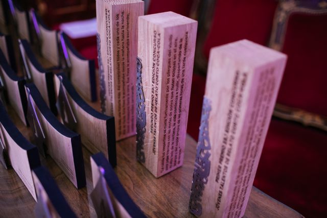 Daniela López Delgado, ganadora de la 60 edición del concurso de relato corto de Coca-Cola en Murcia - 1, Foto 1