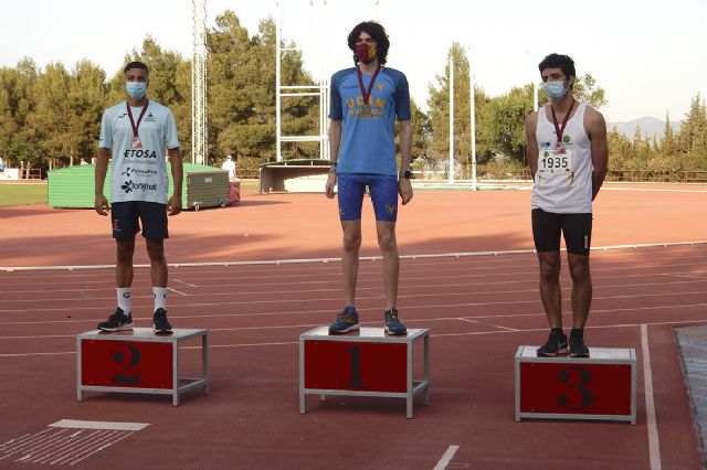 Tres metales para los atletas del Club Atletismo Alhama en el Cto. absoluto de la Región de Murcia - 1, Foto 1