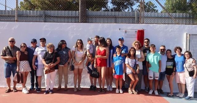 Francisco Gallego Piñero es homenajeado poniendo su nombre a una pista deportiva en el Polideportivo Municipal de Águilas - 3, Foto 3