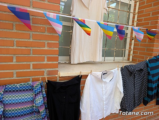 El Centro Cultural Obrero de Totana alza la voz contra el pacto del odio y llama a la resistencia LGTBIQ+, Foto 9
