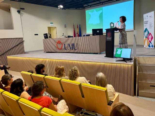Un centenar de menores del municipio se benefician del Programa de refuerzo educativo con voluntariado durante el curso 2025/2026 - 2, Foto 2