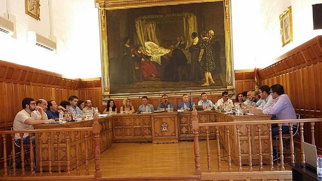 El Pleno aprueba por unanimidad dedicar una calle a Pedro Ballester y arreglar el parque de Educación Vial - 1, Foto 1