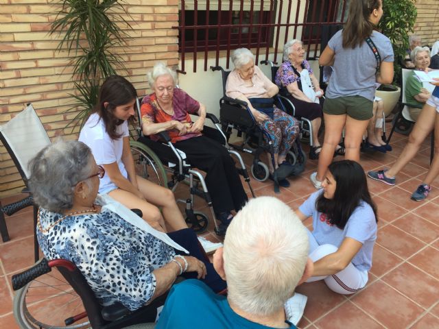 Aprende junto a los más mayores - 1, Foto 1