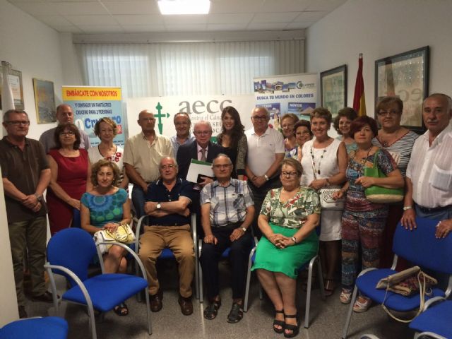 El número 275 es el ganador del primer premio en el sorteo del 10º Crucero por la Vida organizado por la Junta Local de la AECC de Molina - 4, Foto 4