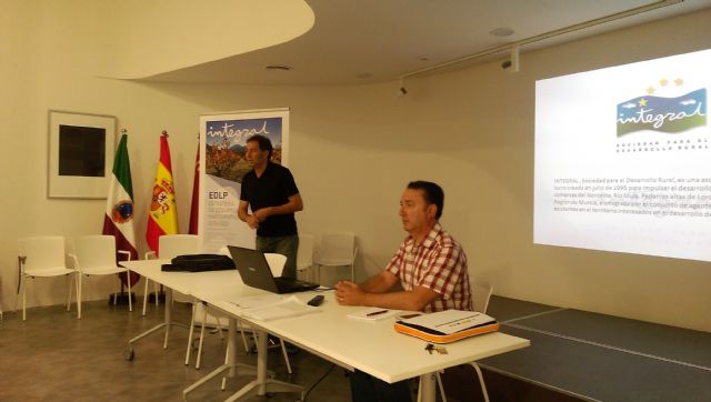 El Ayuntamiento de Cehegín y la asociación Integral animan a los cehegineros a participar en las nuevas estrategias Leader de ayudas europeas - 1, Foto 1