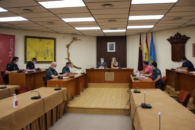 Desciende un 37,1% la delincuencia en Alhama durante el primer semestre del año, Foto 3