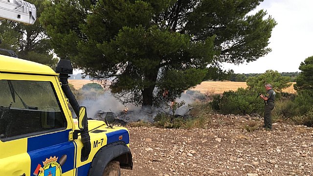 Registrados varios conatos de incendio en el noroeste de Lorca provocados por una tormenta eléctrica - 2, Foto 2