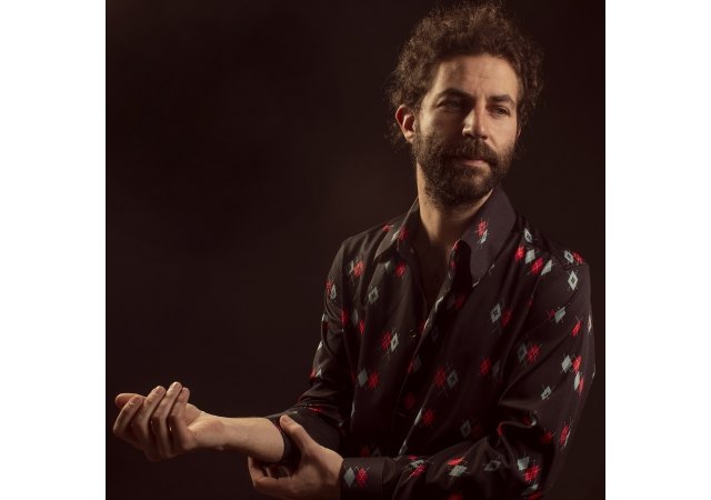 Chus Navajo nos invita a seguir Sus huellas con el cuarto adelanto de Cavallería - 1, Foto 1