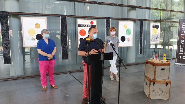 Carmen Baena, autora del cartel anunciador del 52 Festival de Teatro de Molina de Segura 2021 - 2, Foto 2