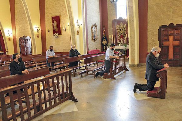 El Acuartelamiento Aéreo de Tablada hispalense fue visitado por el nuevo Arzobispo de Sevilla, Monseñor José Ángel Saiz Meneses - 2, Foto 2
