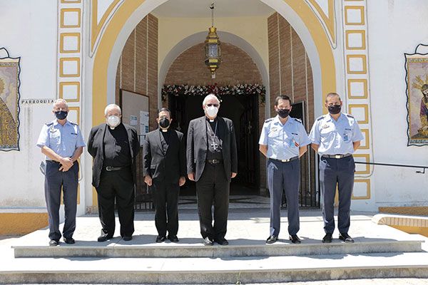 El Acuartelamiento Aéreo de Tablada hispalense fue visitado por el nuevo Arzobispo de Sevilla, Monseñor José Ángel Saiz Meneses - 4, Foto 4