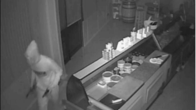 La Guardia Civil desmantela una banda peligrosa de jóvenes delincuentes especializada en el robo en viviendas - 3, Foto 3