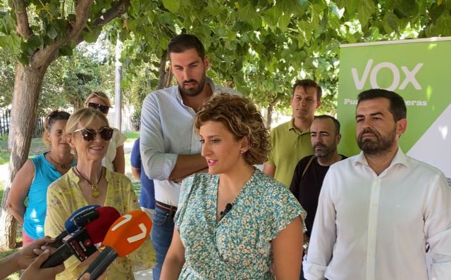 VOX presenta a su cabeza visible en Puerto Lumbreras, Jermary Reinaldos - 2, Foto 2