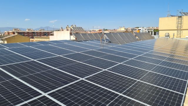 Un hospital murciano instala en una planta de energía solar para autoconsumo - 1, Foto 1
