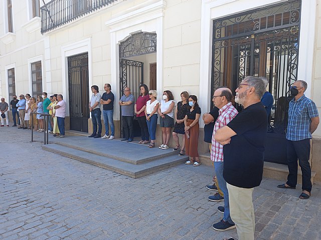 El Ayuntamiento de Cieza secundó el homenaje a las víctimas del terrorismo convocado por la FEMP - 1, Foto 1