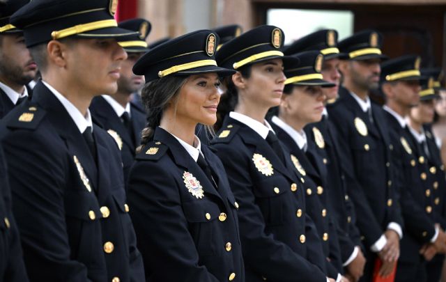 Policía Local refuerza su plantilla con la toma de posesión de 57 nuevos efectivos - 3, Foto 3
