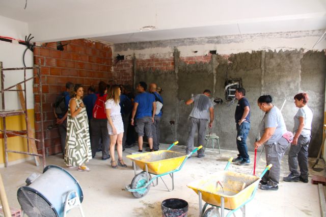 Arrancan las obras para que el colegio de Torrecilla disponga el próximo curso de un comedor y cocina - 2, Foto 2