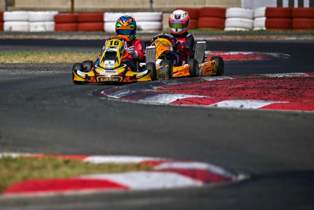 El lorquino Pablo Segura brilla en Chiva con una remontada épica en la categoría Mini del CEK Finetwork 2025 - 3, Foto 3