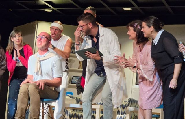 Gran �xito de p�blico de la obra de teatro 'Toc-man�as y otras patolog�as'