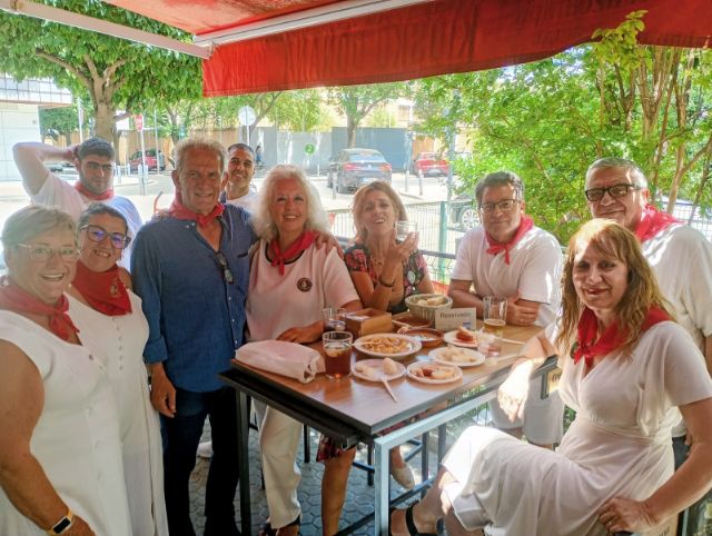 De Pamplona a Sevilla el chupinazo que une dos tierras bajo una misma tradición - 3, Foto 3