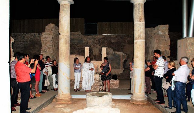 El Barrio del Foro y el Teatro Romano de Carthago Nova toman vida al atardecer - 1, Foto 1
