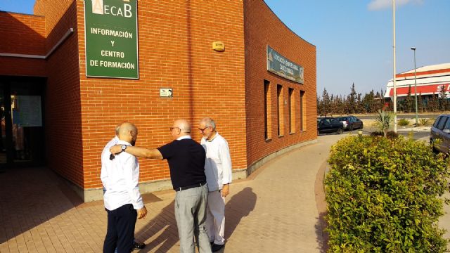 Cs quiere saber qué planes tiene el Ayuntamiento para un solar que asfaltó por 40.000 euros en el Polígono Cabezo Beaza - 1, Foto 1