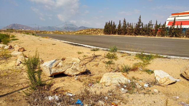 Cs quiere saber qué planes tiene el Ayuntamiento para un solar que asfaltó por 40.000 euros en el Polígono Cabezo Beaza - 4, Foto 4