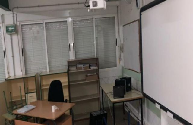 Sorprendido un menor tras, presuntamente, robar en el Colegio Público Aníbal de Los Mateos - 1, Foto 1