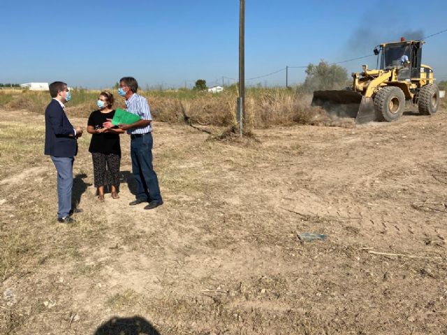 El Ayuntamiento finaliza las labores de limpieza y mantenimiento en 14 solares de Murcia y pedanías - 1, Foto 1