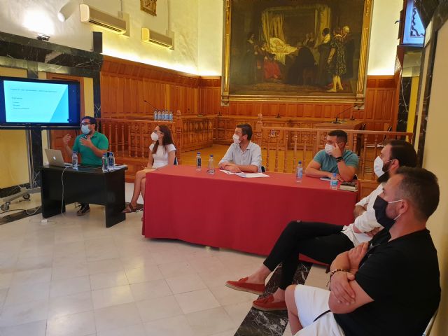 Aprobada mediante su publicación en el BOE la cualificación profesional para el sector del bordado, que impulsa la regularización del oficio y asegura la formación - 2, Foto 2