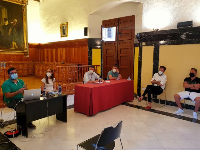 Aprobada mediante su publicación en el BOE la cualificación profesional para el sector del bordado, que impulsa la regularización del oficio y asegura la formación - 3, Foto 3