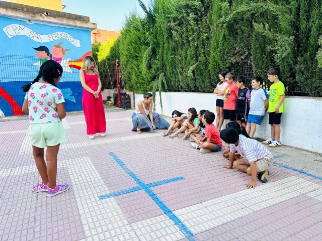 Cerca de medio millar de niños participan en los talleres de verano desarrollados por la concejalía de Mujer del Ayuntamiento de Lorca - 1, Foto 1