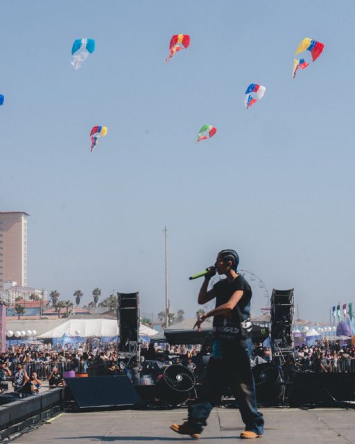 Iza M enciende el Baja Beach con su presentación musical - 3, Foto 3