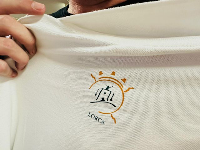 Coros y Danzas Virgen de las Huertas estrenará nuevos uniformes en el Festival Internacional de Folklore del Vístula, llevando el nombre de Lorca fuera de nuestras fronteras - 2, Foto 2