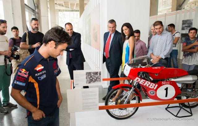 El antiguo CIM acoge una exposición que repasa la historia del mundo del motor y sus protagonistas - 1, Foto 1