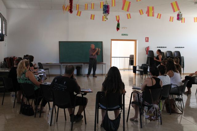 Comienza el curso de lengua de signos en benizar - 2, Foto 2