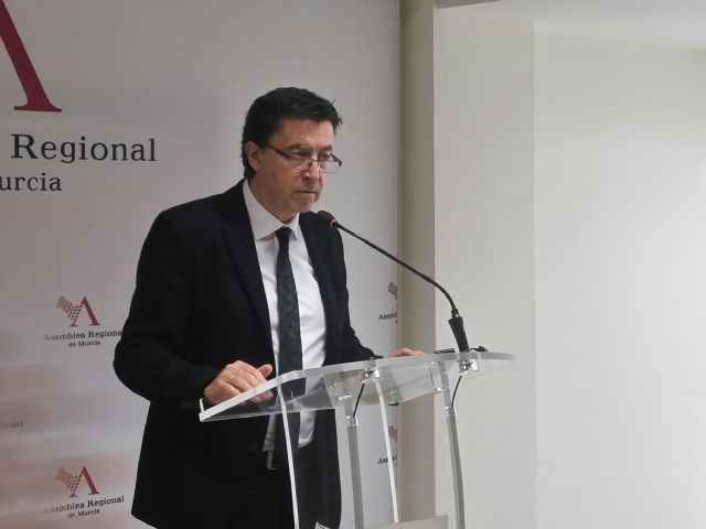 Ciudadanos exige “medidas urgentes” a la Consejería de Educación para proteger los derechos de las interinas docentes en situación de maternidad - 1, Foto 1