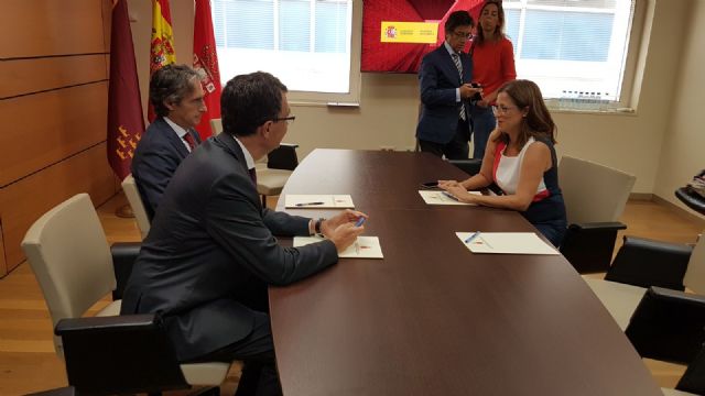 El PSOE advierte al ministro de Fomento que el agujero para el soterramiento debe estar iniciado antes de la primera entrada del AVE a Murcia - 2, Foto 2