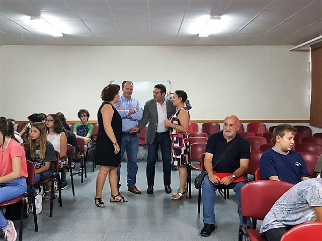 Los alumnos de Educación Secundaria y Bachillerato inician sus clases en Alcantarilla - 3, Foto 3